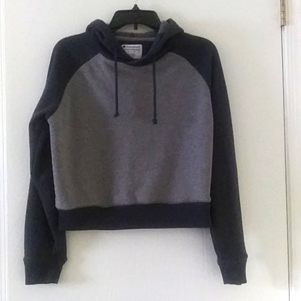 Juniors cropped hooded sweatshirt